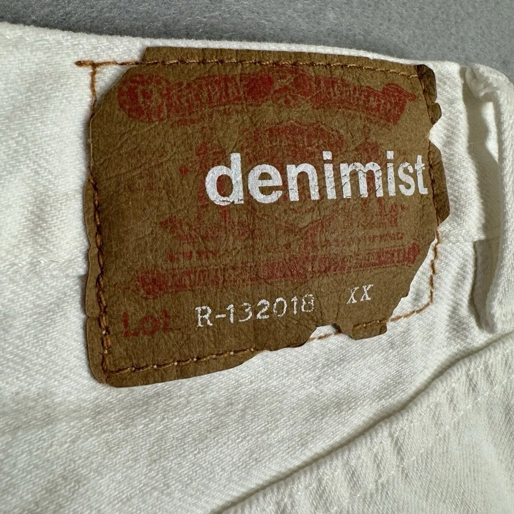 Denimist High Rise Distressed White Jeans Size 32 Pleated Ankle Hem R-132018‎